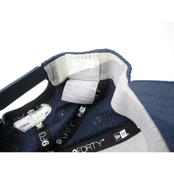 New Seahawks New Era 9Forty Stretch Training Adjustable Hat - Picture 7 of 8